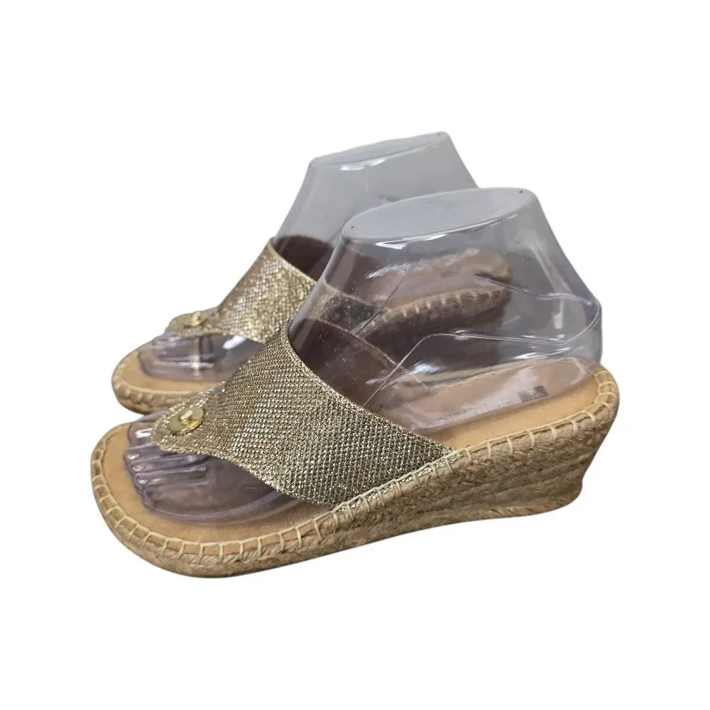 White Mountain Women's 6 Wedge Thong Jute Gold Shimmer Sandals